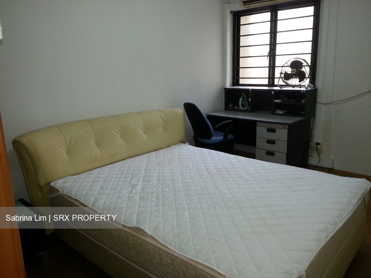 Blk 327 Hougang Avenue 5 (Hougang), HDB 3 Rooms #189089902
